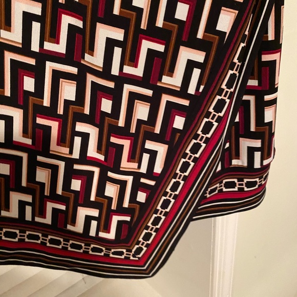 White House Black Market Jersey Tunic - Picture 2 of 3